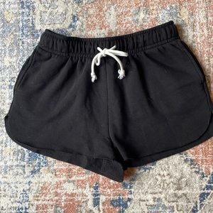Black sweat shorts🖤